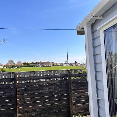 3-Bedroom Swift Caravan - Uddingston, กลาสโกว์ ภายนอก รูปภาพ