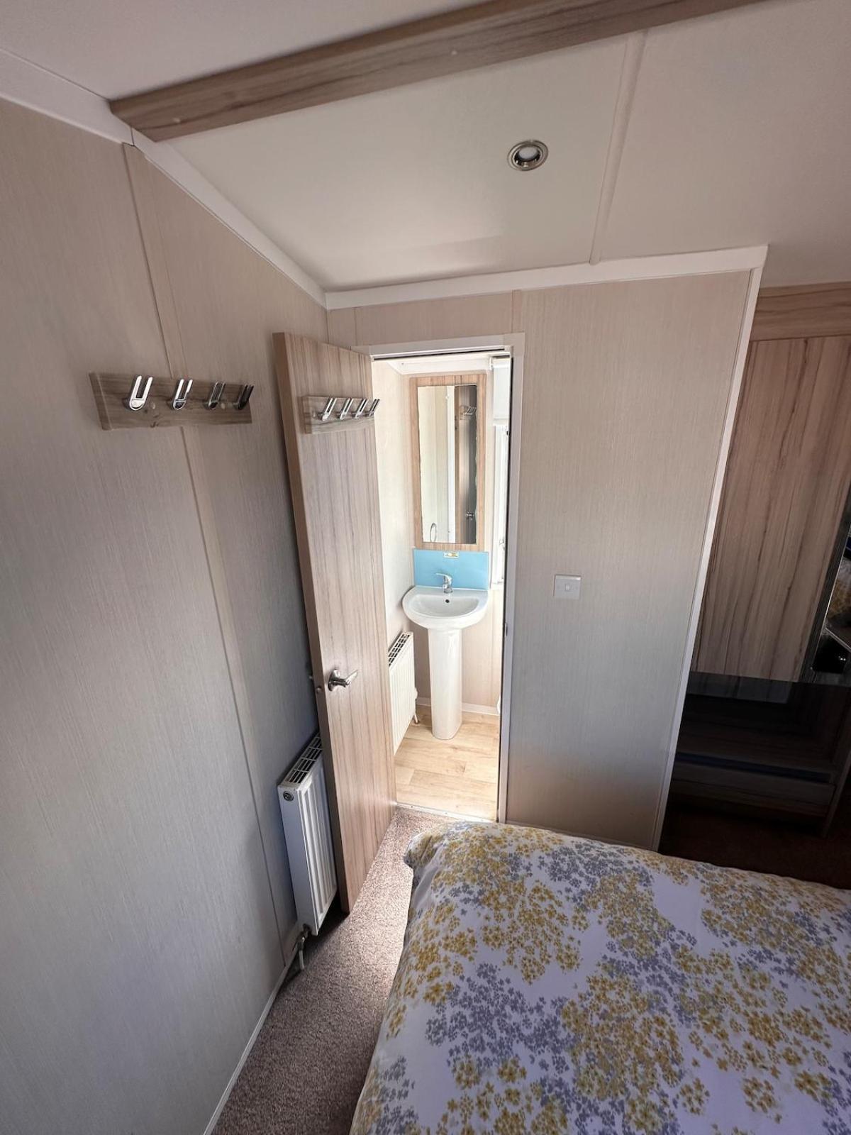3-Bedroom Swift Caravan - Uddingston, กลาสโกว์ ภายนอก รูปภาพ