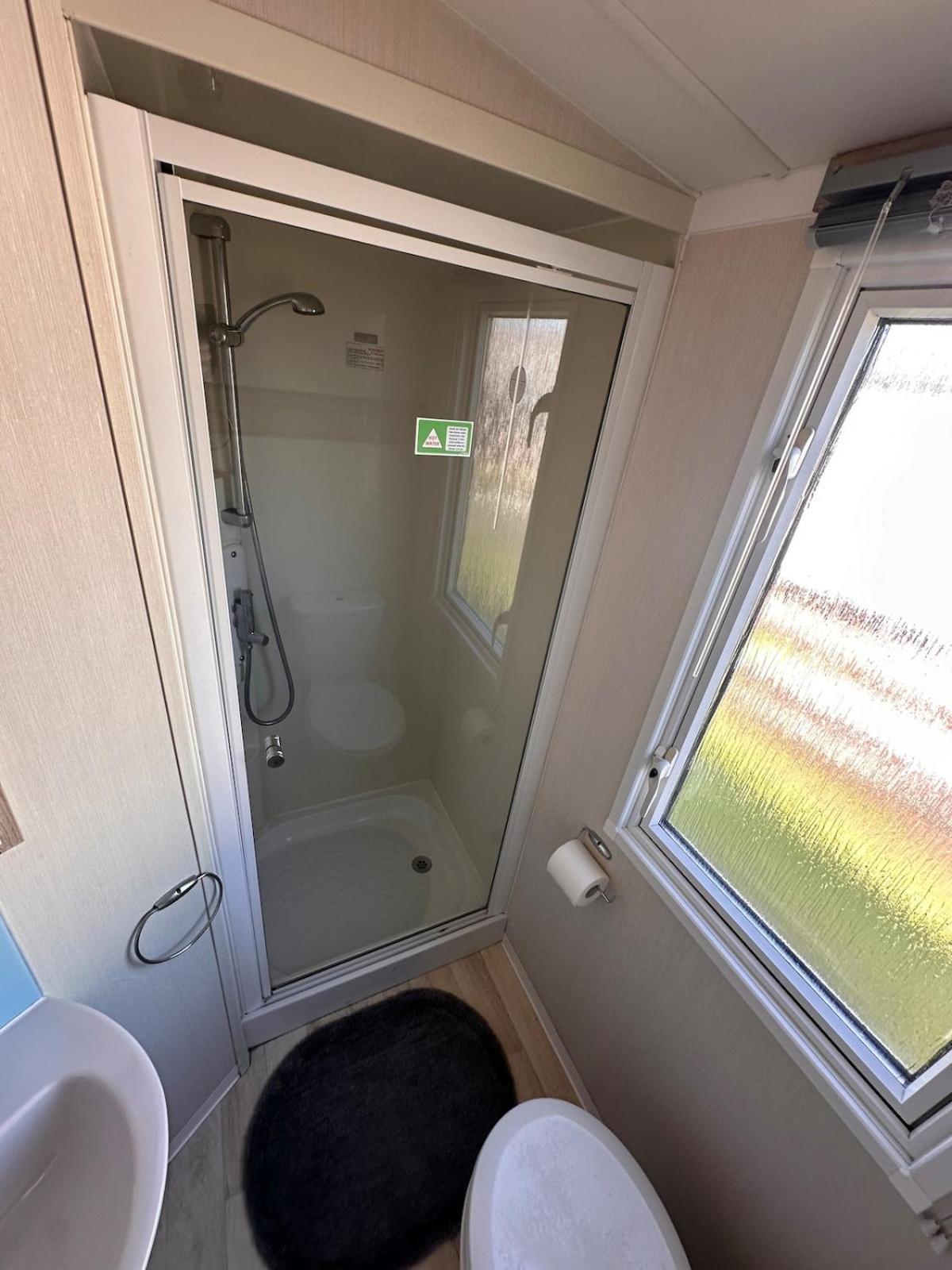 3-Bedroom Swift Caravan - Uddingston, กลาสโกว์ ภายนอก รูปภาพ