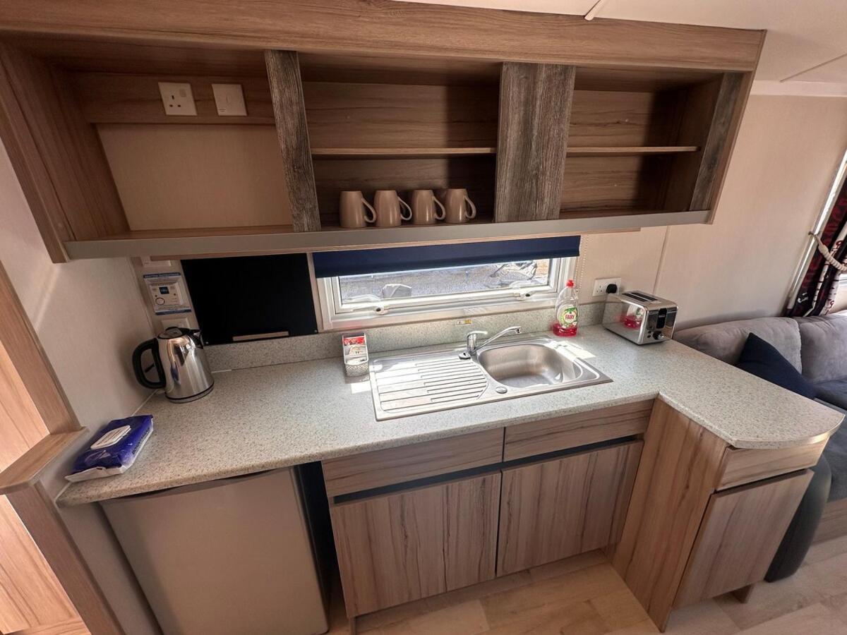 3-Bedroom Swift Caravan - Uddingston, กลาสโกว์ ภายนอก รูปภาพ